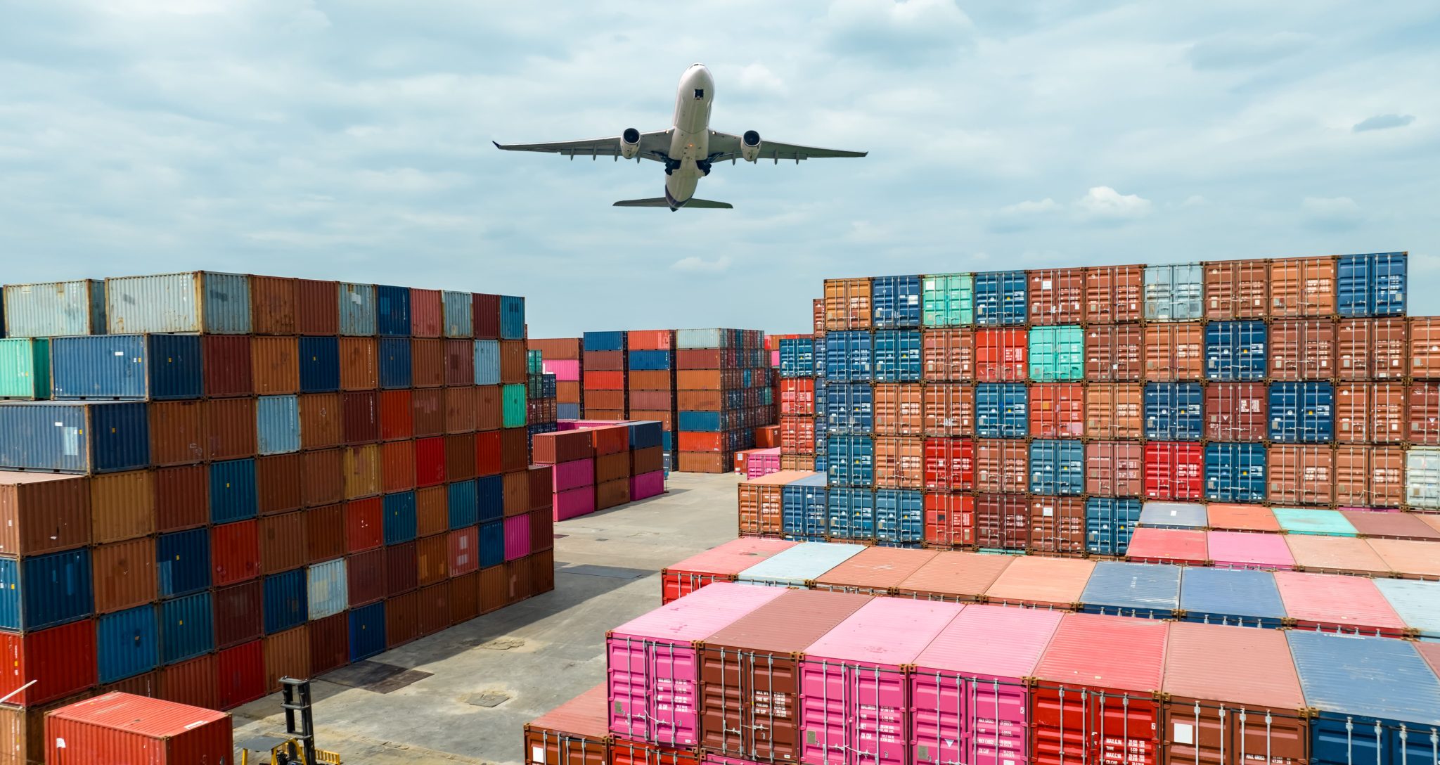 pesawat kargo: jenis, kapasitas, dan maskapai utama... Pengiriman Cargo Udara via CGK, Cepat Sampai!