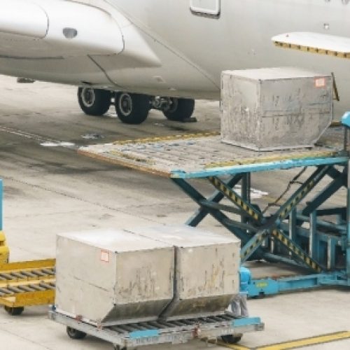 Jasa cargo murah di Bandara Soekarno Hatta